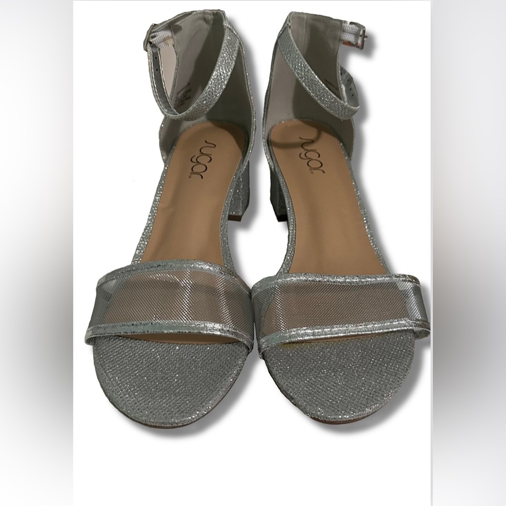 Women’s Silver high heels